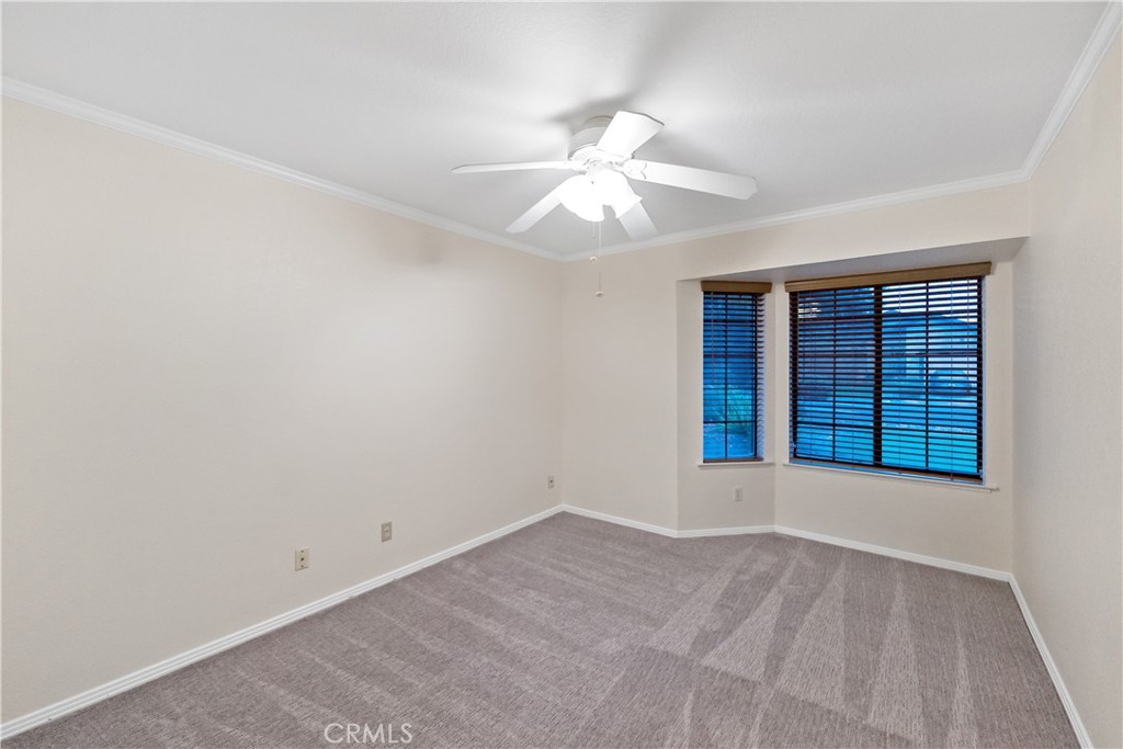 304 E Omaha Ave, Fresno, CA 93720