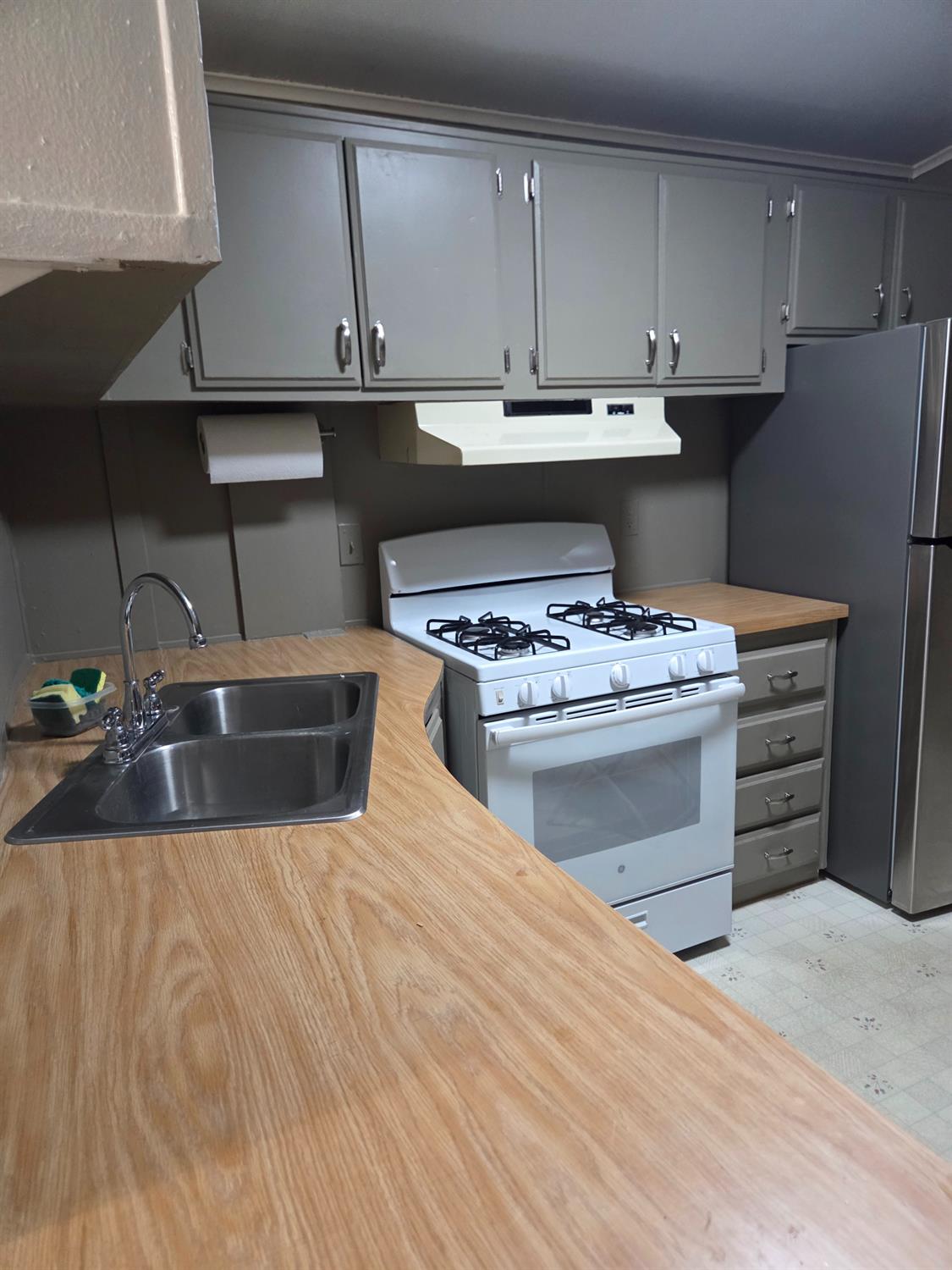 2110 Helm Ave #SPC 3, Clovis, CA 93612