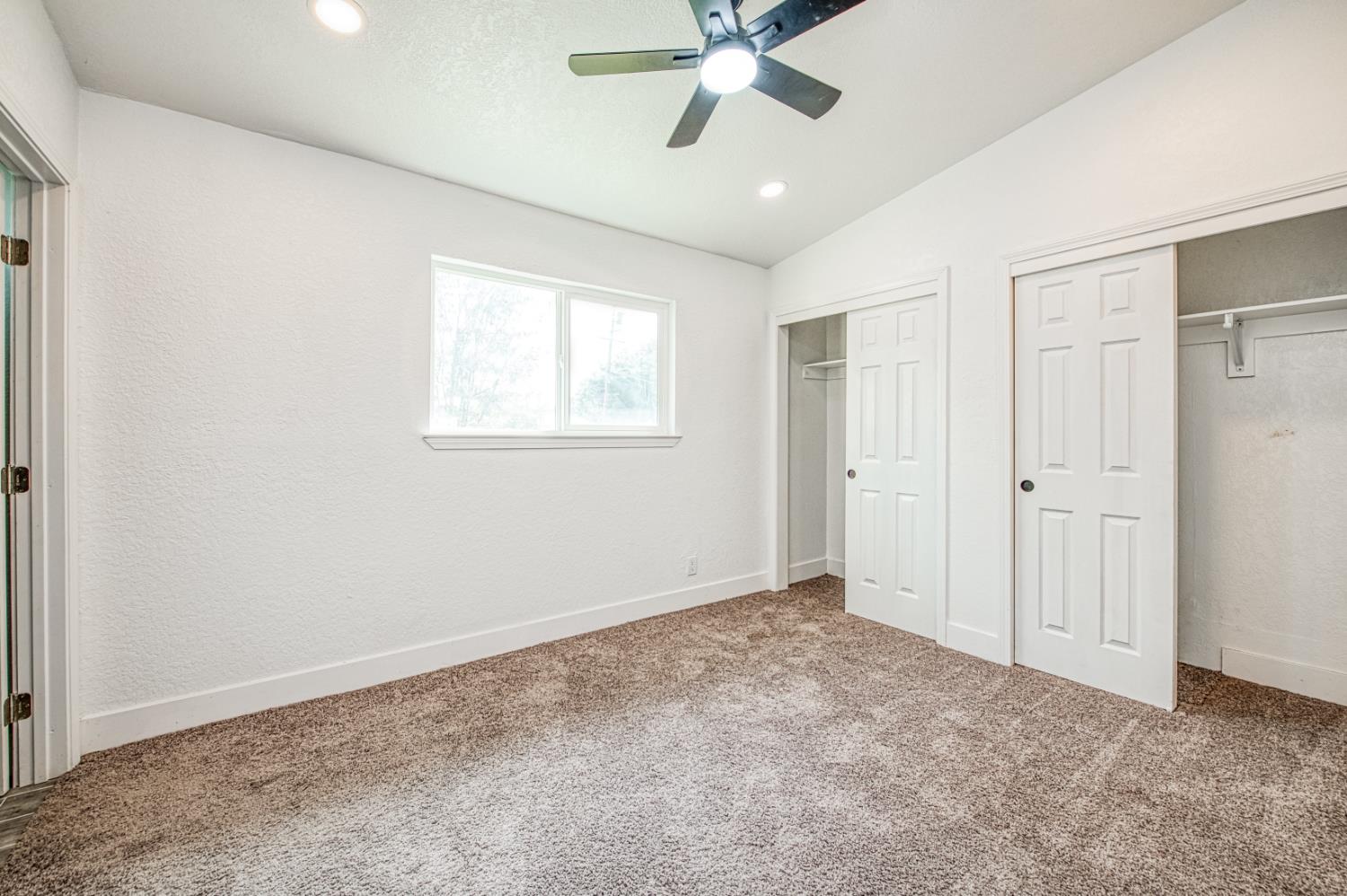 71 W Sierra Ave, Fresno, CA 93704