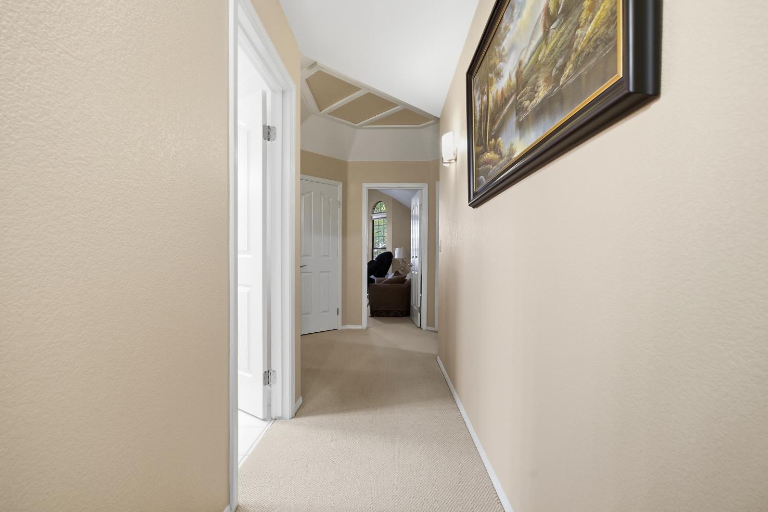 1123 E Cole Ave, Fresno, CA 93720