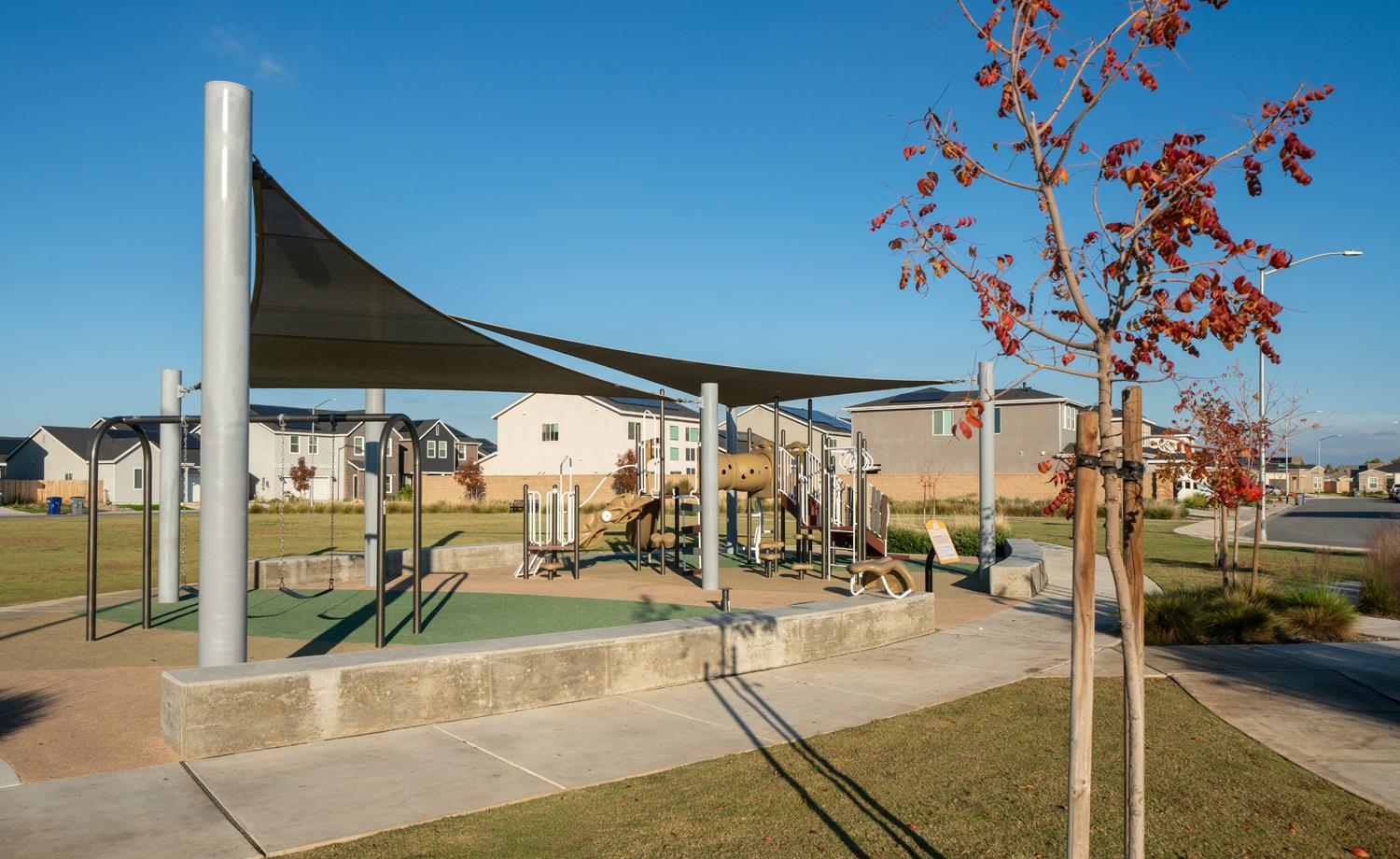 2735 N Redda Rd, Fresno, CA 93737