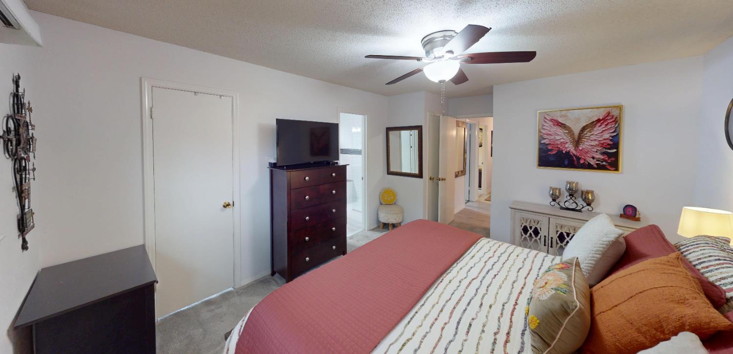 5755 N Pleasant Ave, Fresno, CA 93711