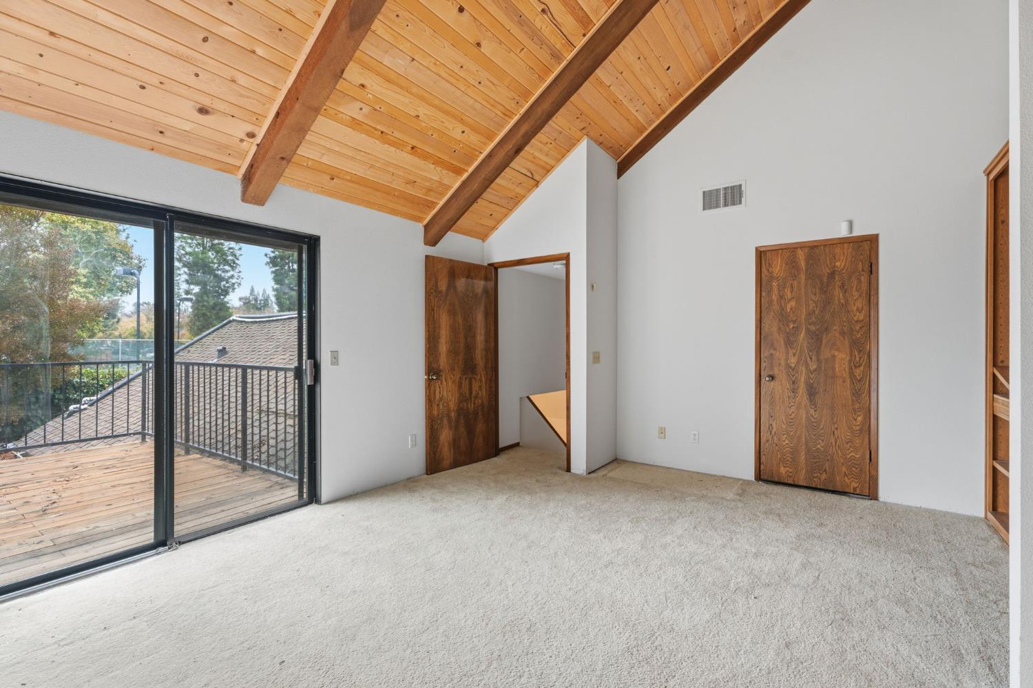 7442 N Tahan Ave, Fresno, CA 93711