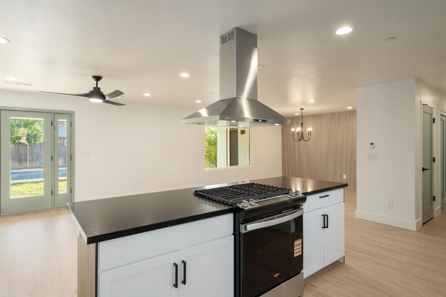 1465 E Escalon Ave, Fresno, CA 93710