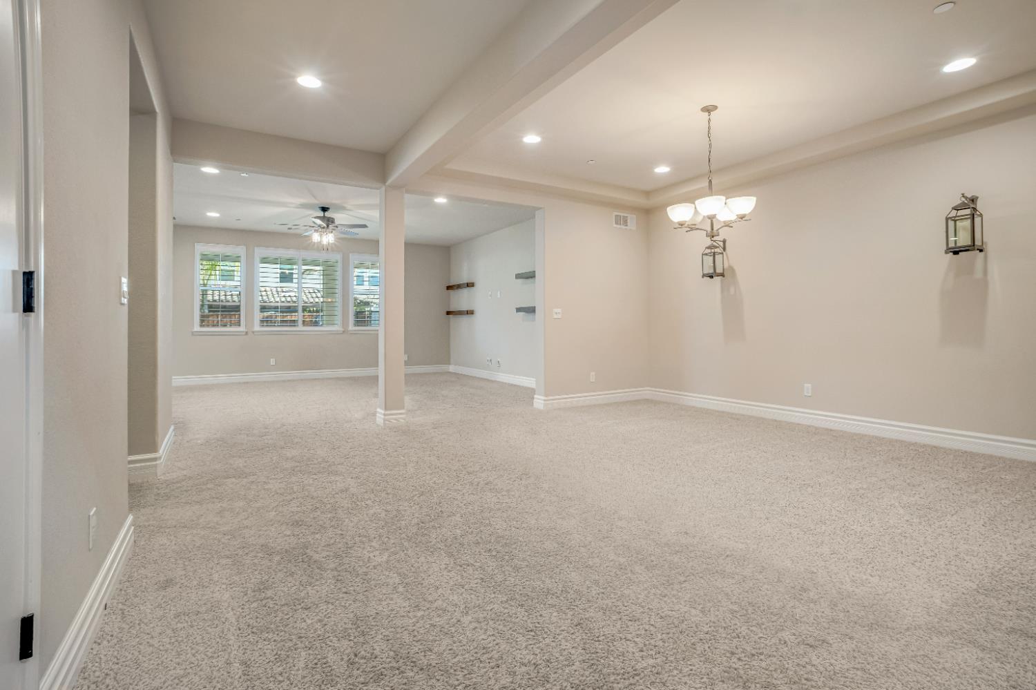 1345 N Kaweah Ave, Clovis, CA 93619