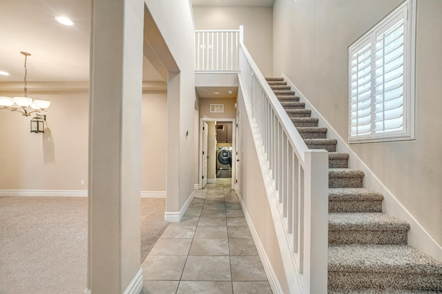 1345 N Kaweah Ave, Clovis, CA 93619