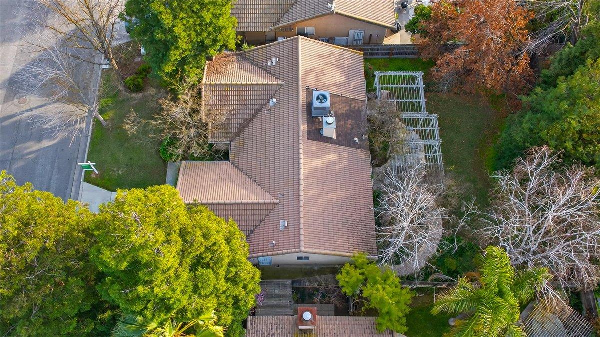 6353 N Brix, Fresno, CA 93722