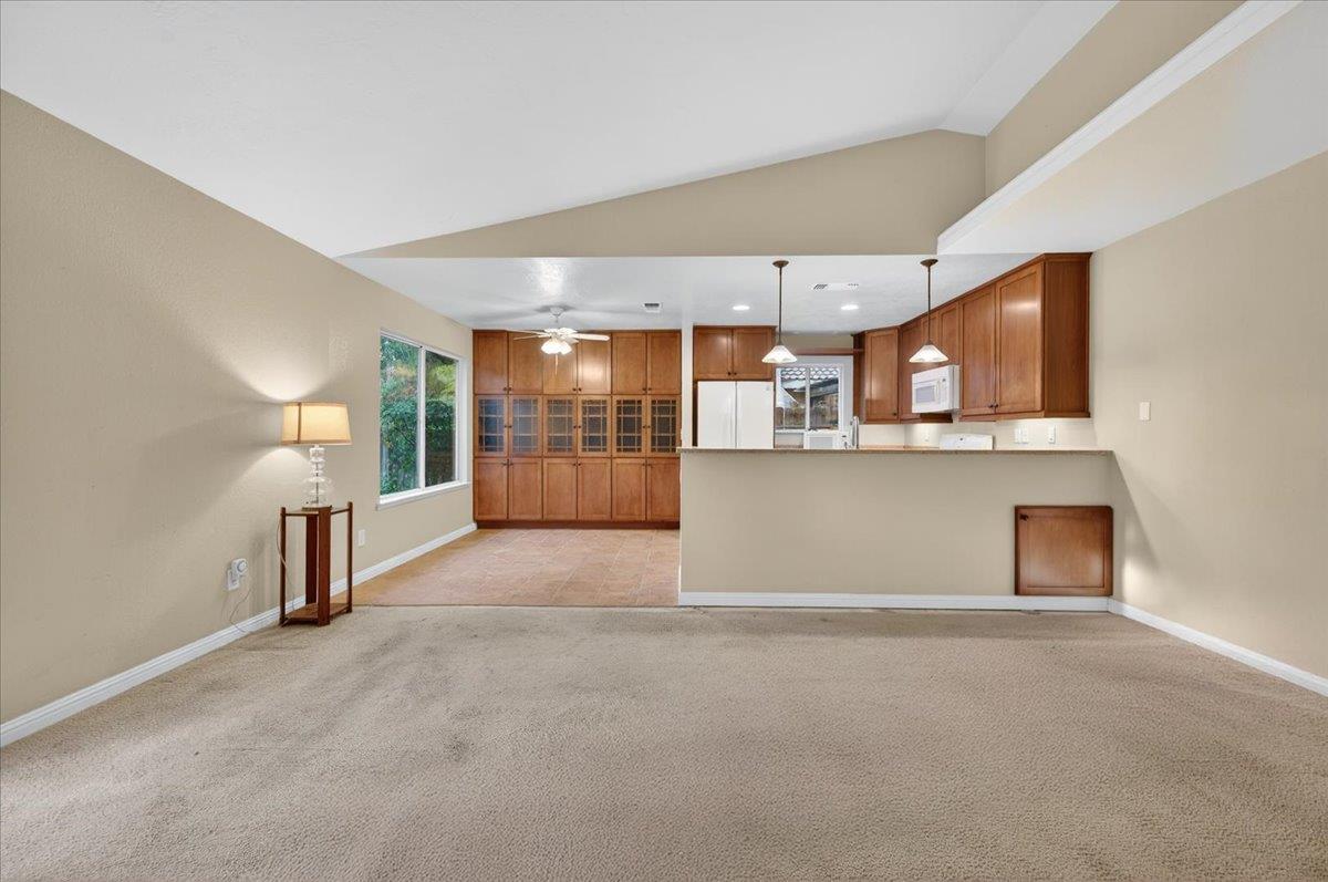 6353 N Brix, Fresno, CA 93722