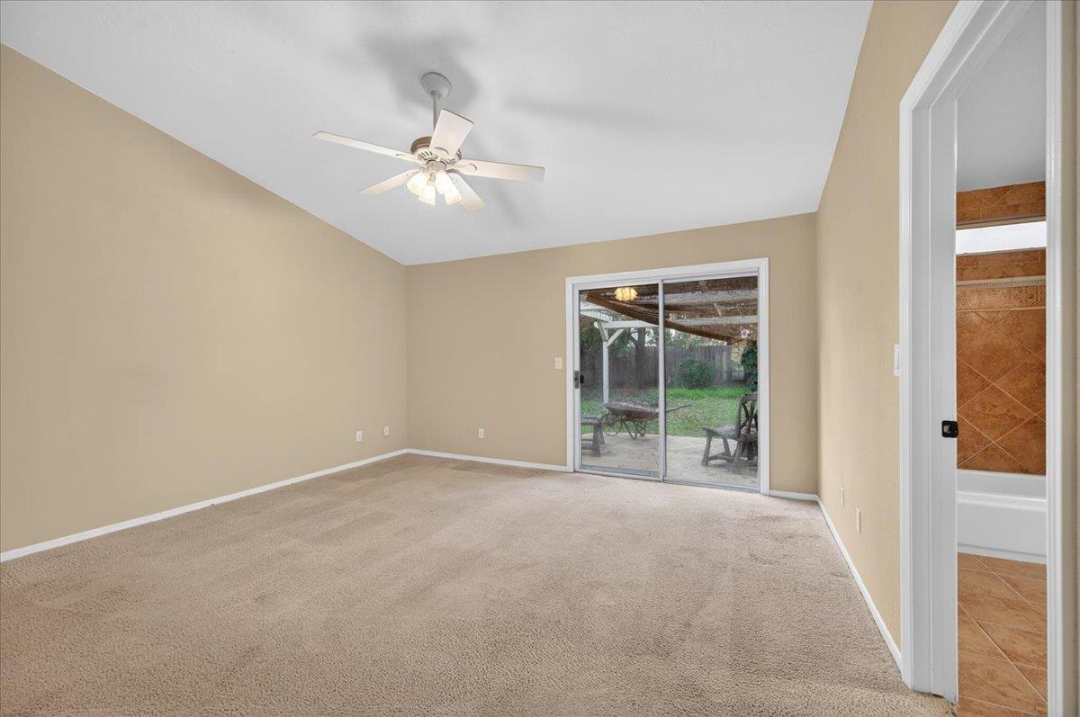 6353 N Brix, Fresno, CA 93722