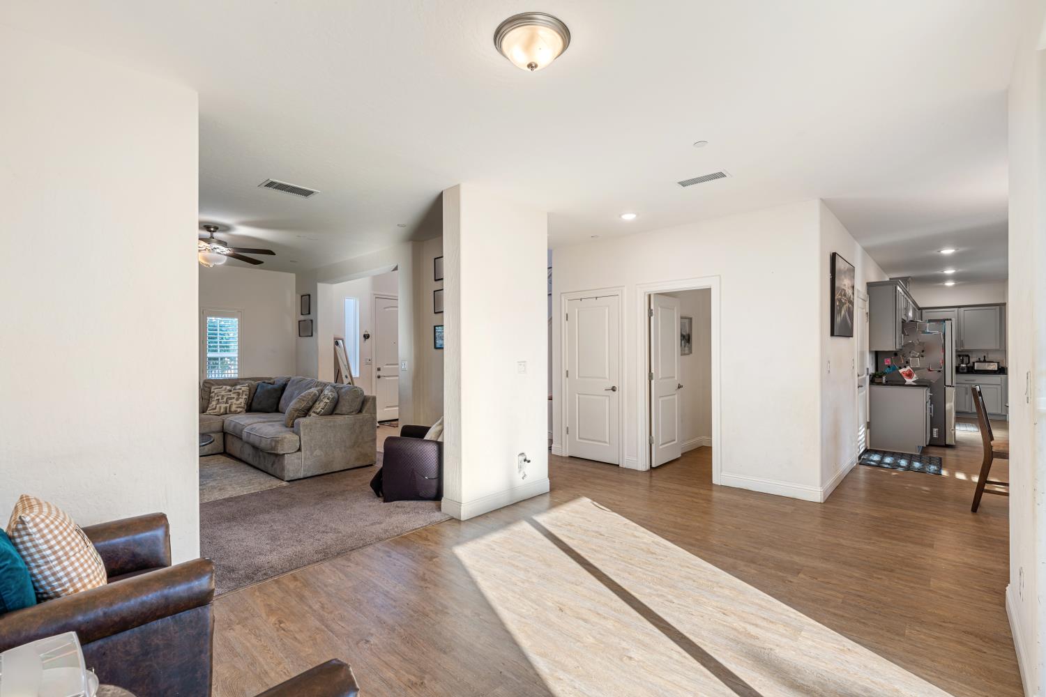 4473 W Langden Dr, Fresno, CA 93722