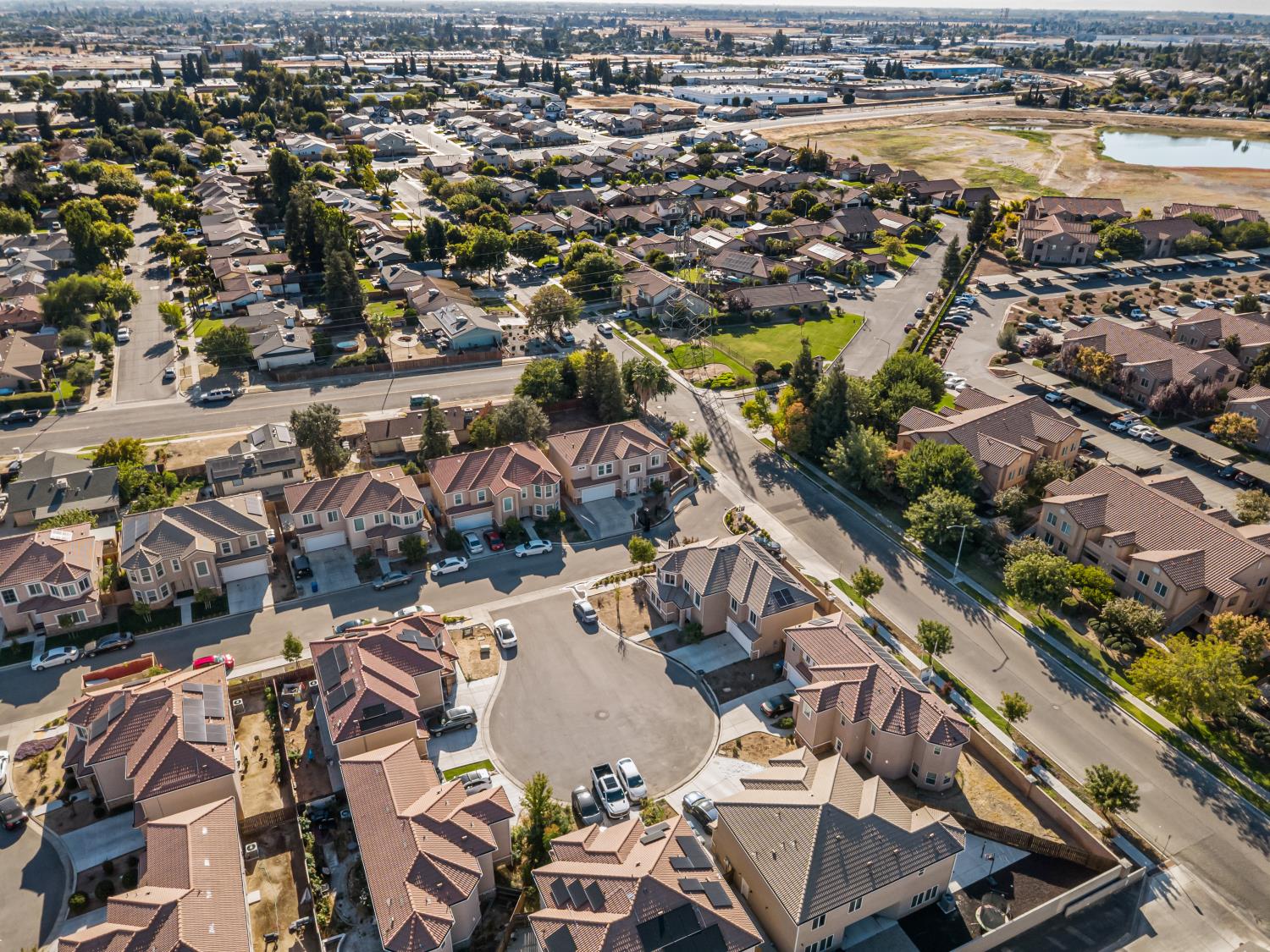 4473 W Langden Dr, Fresno, CA 93722