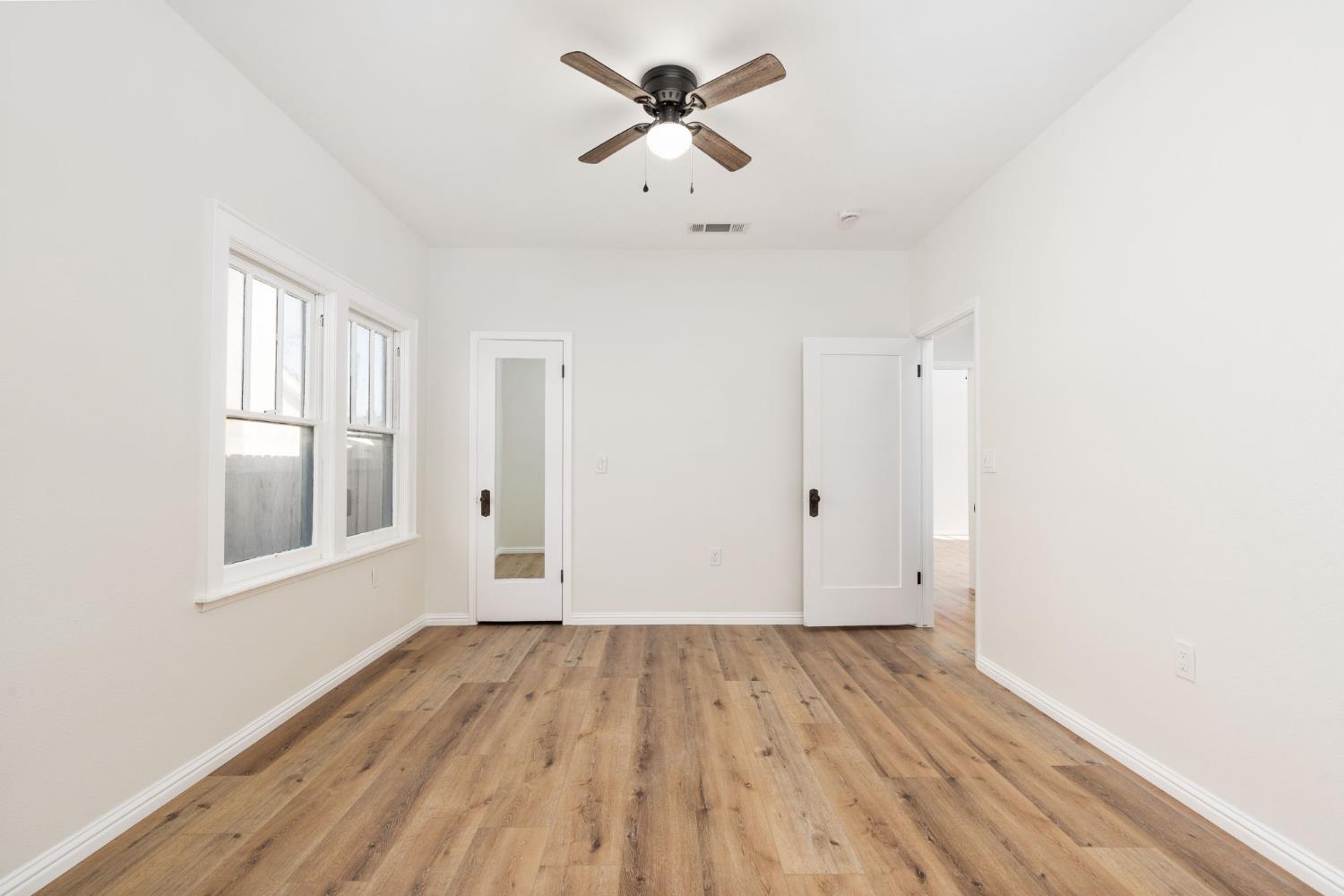 1457 N Poplar Ave, Fresno, CA 93728