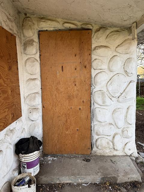 5185 W Mission Ave, Fresno, CA 93722