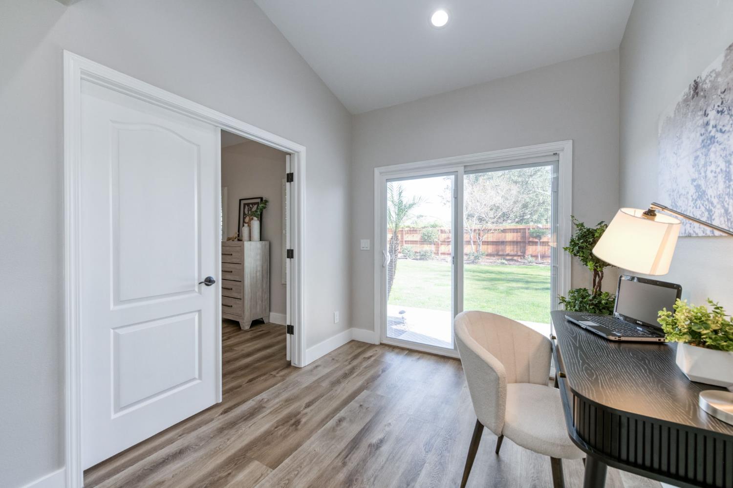 8540 N Talladega Way, Fresno, CA 93720