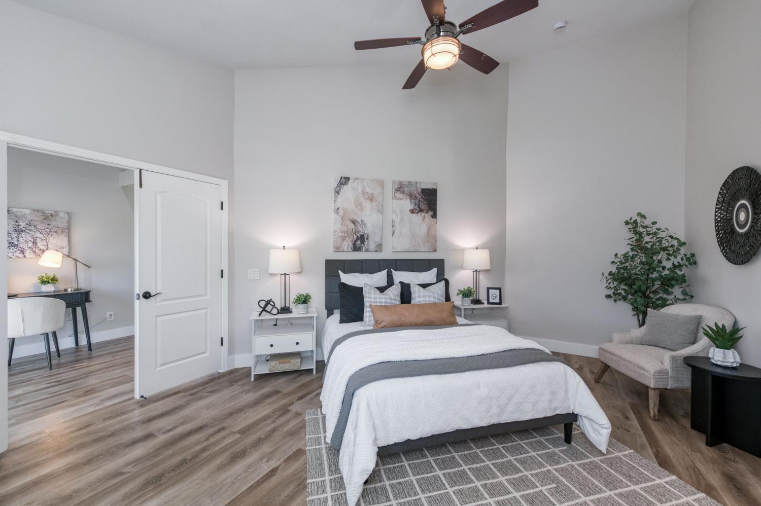 8540 N Talladega Way, Fresno, CA 93720