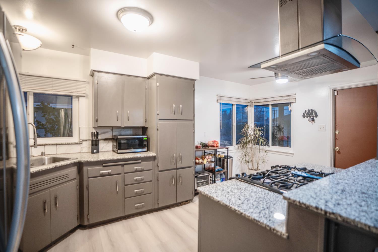 1447 W Normal Ave, Fresno, CA 93705