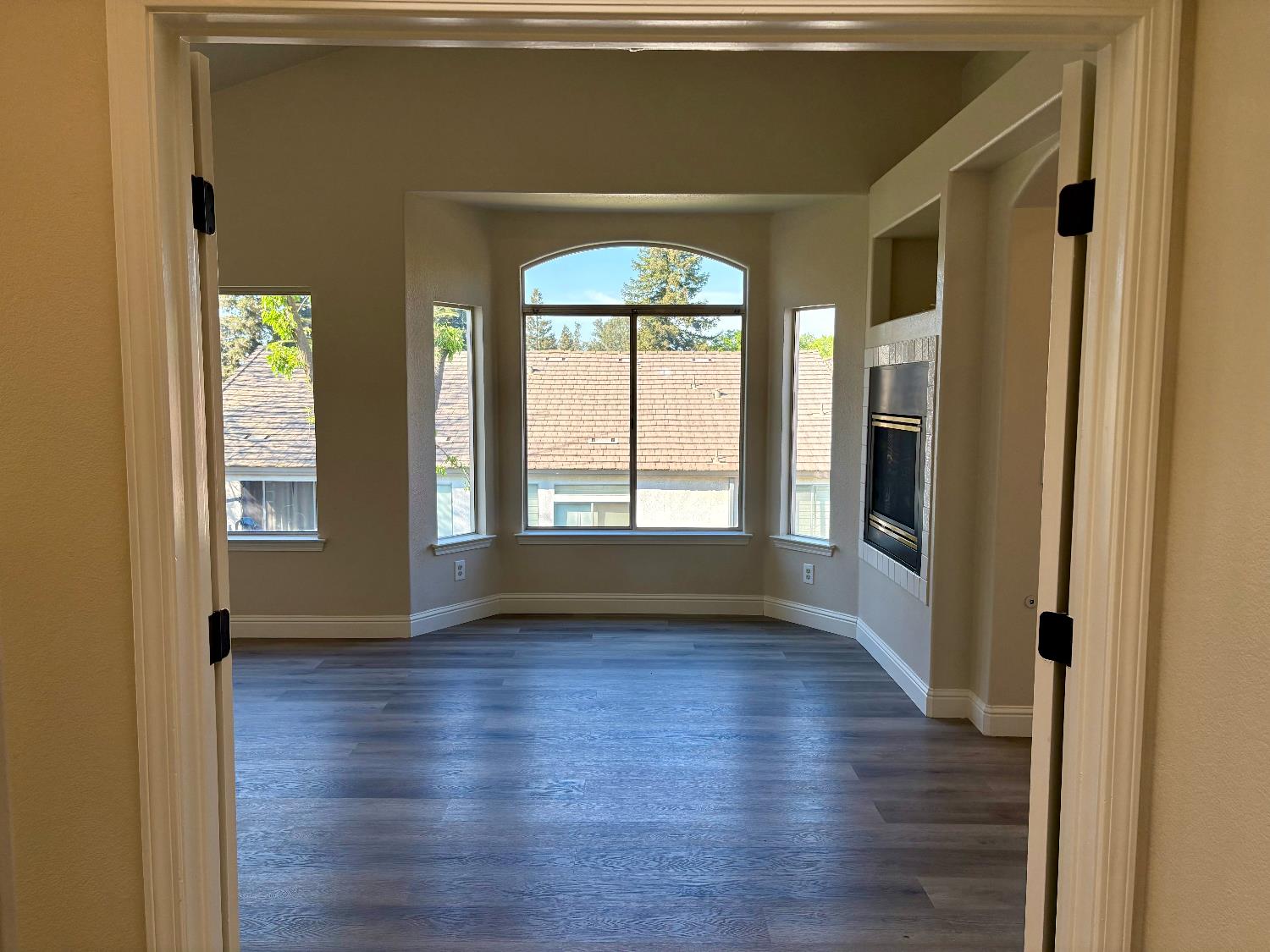 5930 W Birch Ave, Fresno, CA 93722