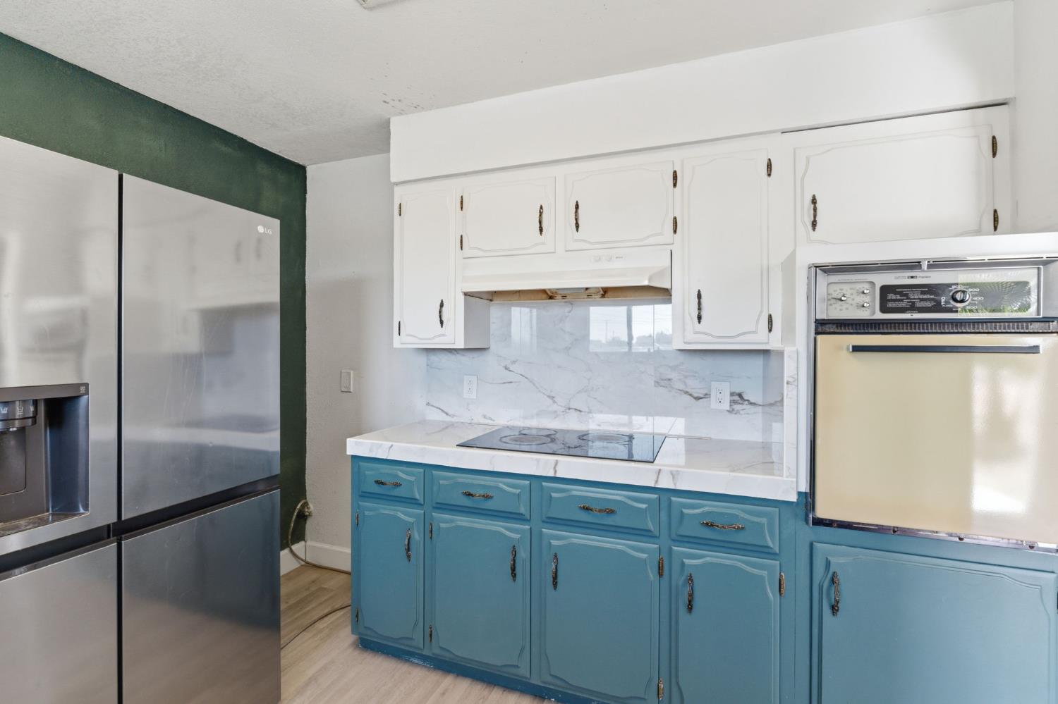 5792 W Olive Ave, Fresno, CA 93722