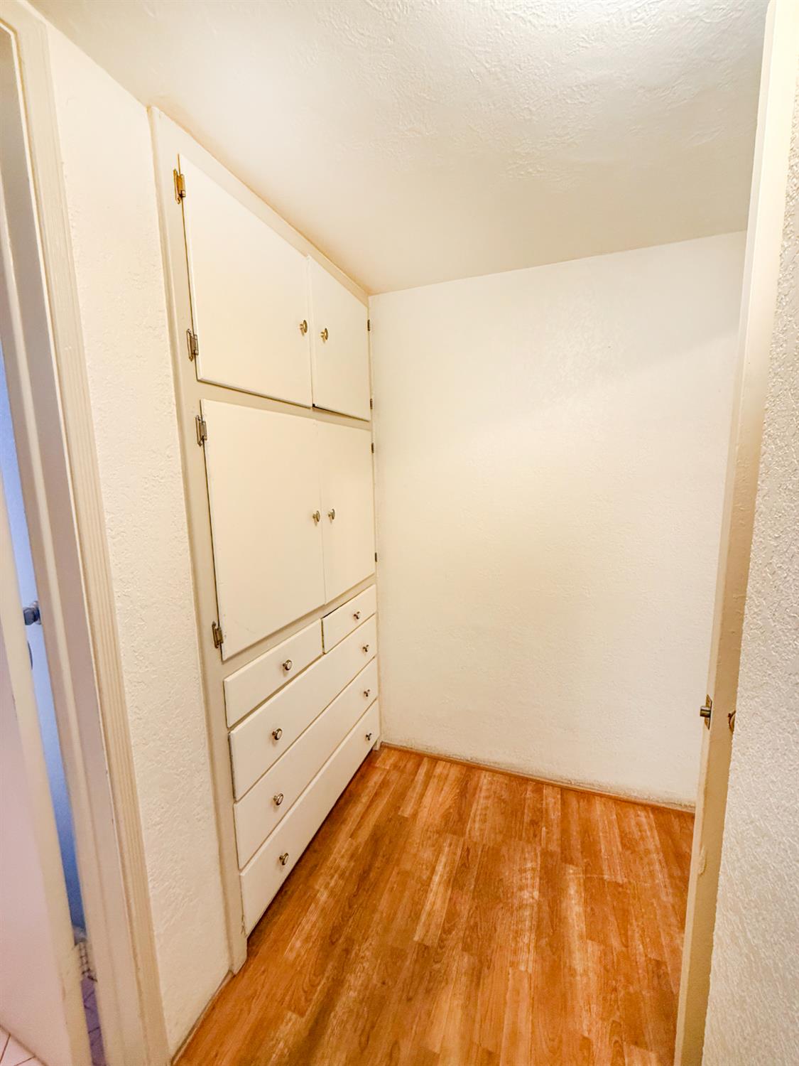 738 N Garden Ave, Fresno, CA 93727