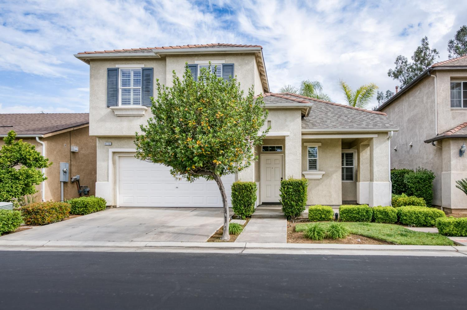 4113 W Cherry Tree Ln, Fresno, CA 93722
