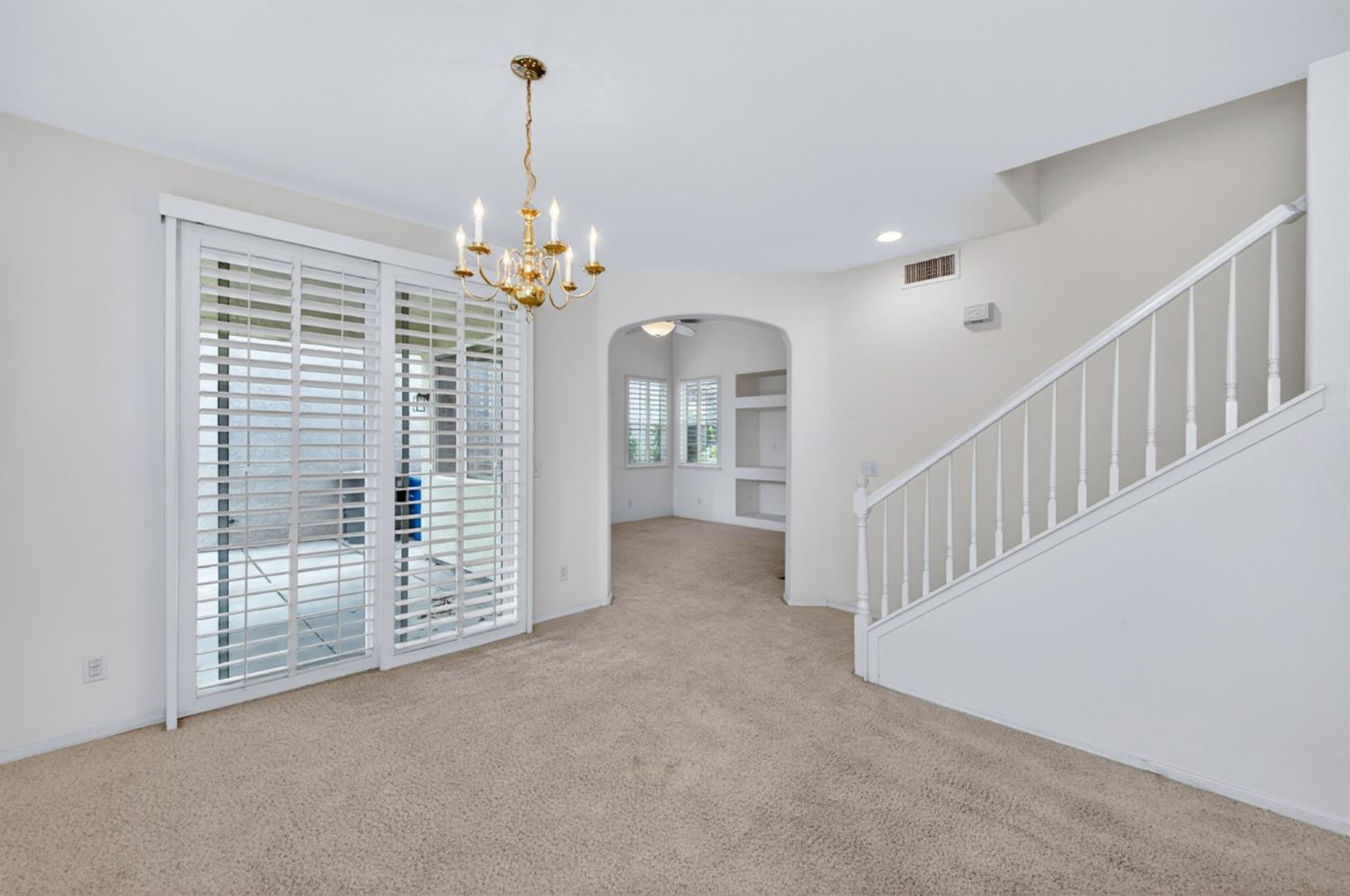 4113 W Cherry Tree Ln, Fresno, CA 93722