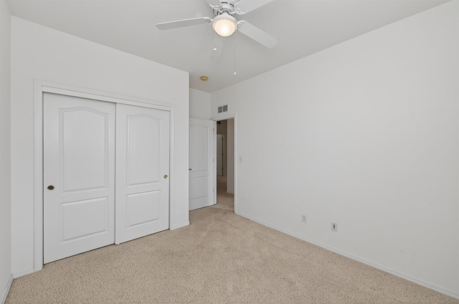 4113 W Cherry Tree Ln, Fresno, CA 93722