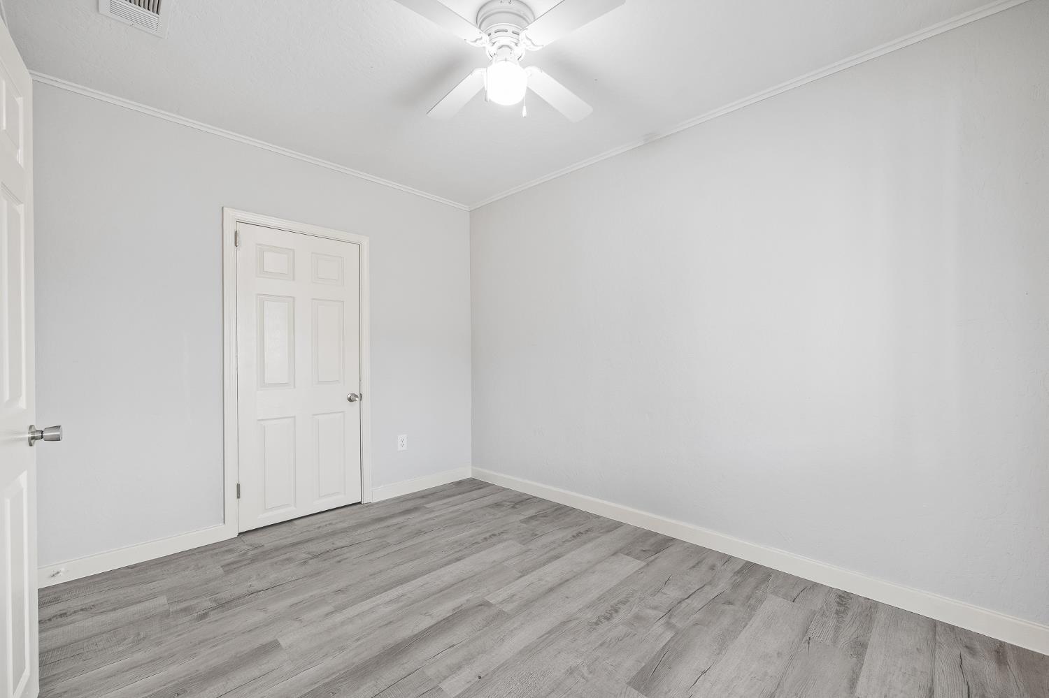 3323 E Tulare St, Fresno, CA 93702