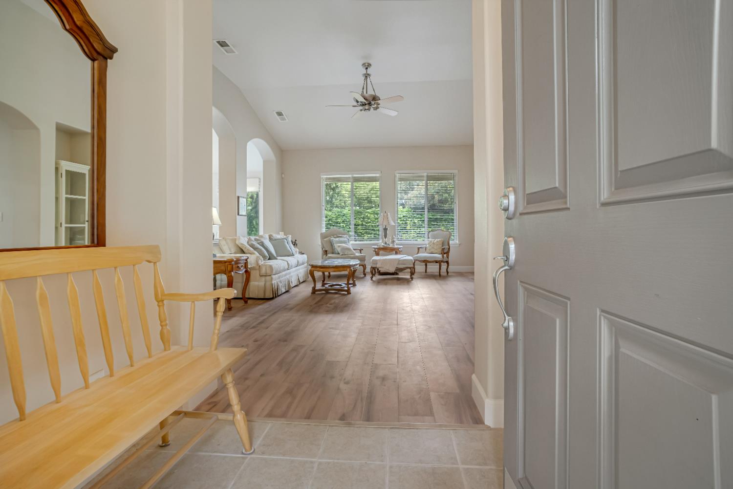 6126 W Los Altos Ave, Fresno, CA 93722