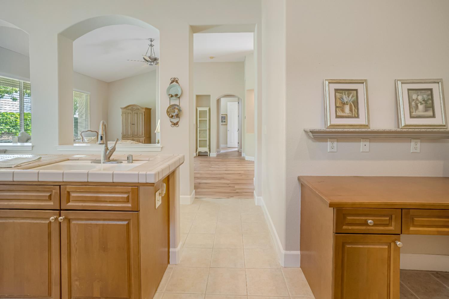 6126 W Los Altos Ave, Fresno, CA 93722