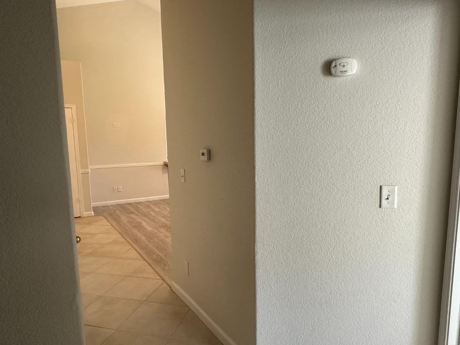 2523 E Cole Ave, Fresno, CA 93720