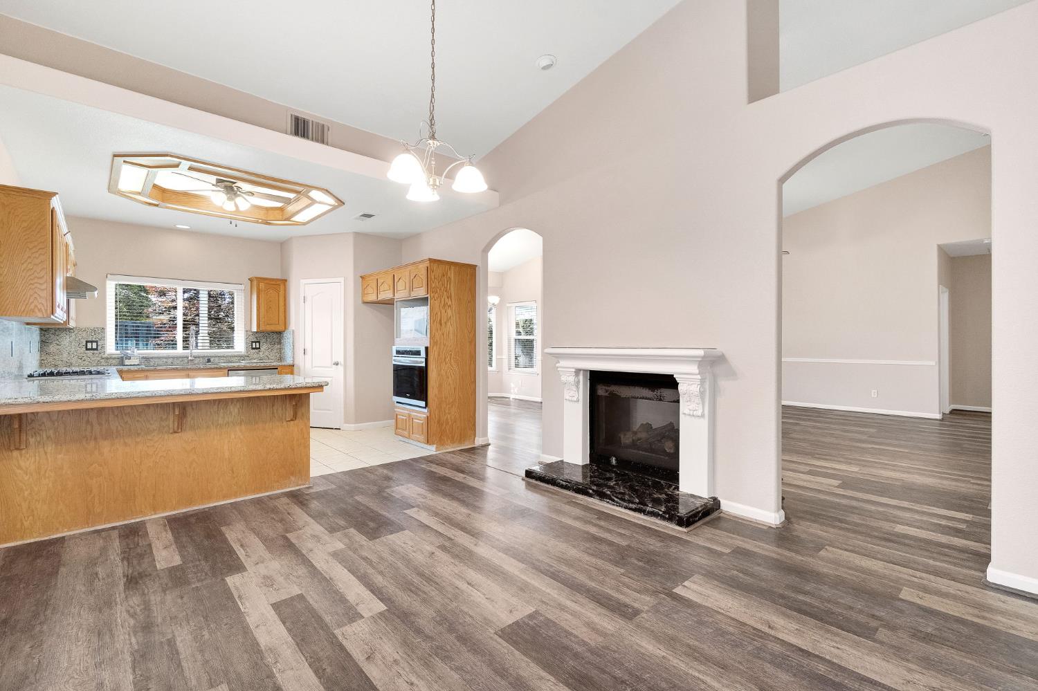 4681 W Morris Ave, Fresno, CA 93722