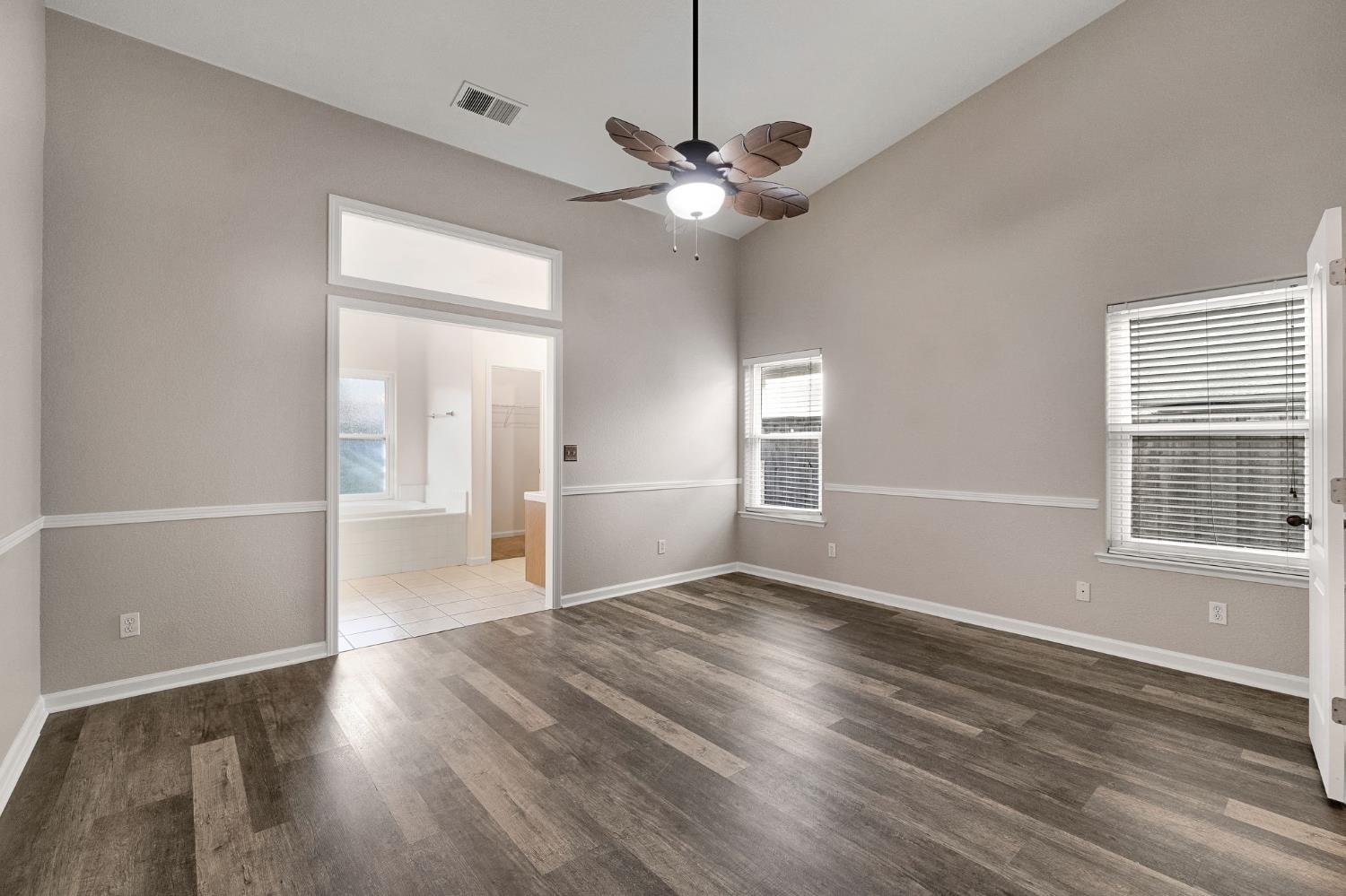 4681 W Morris Ave, Fresno, CA 93722