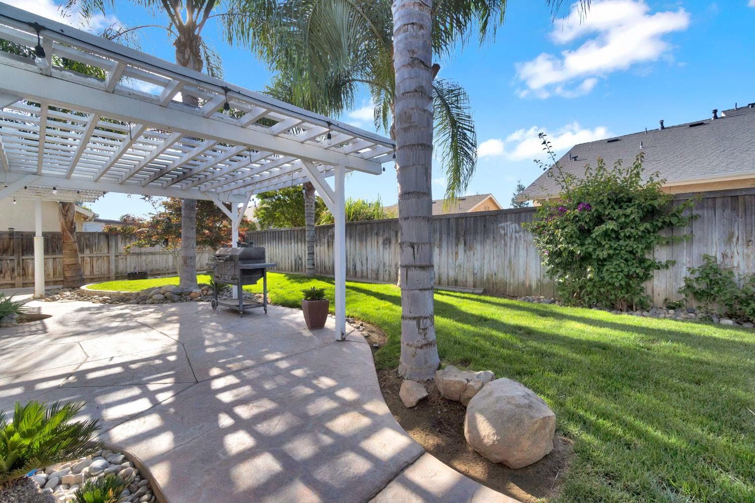 4681 W Morris Ave, Fresno, CA 93722