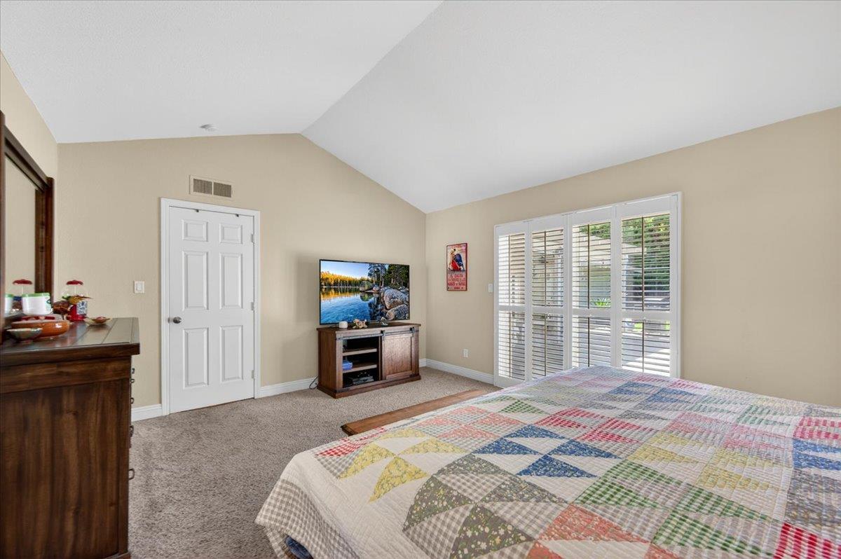 3132 W Alluvial Ave, Fresno, CA 93711