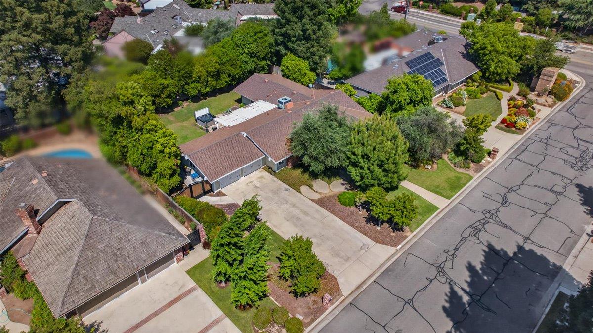 3132 W Alluvial Ave, Fresno, CA 93711