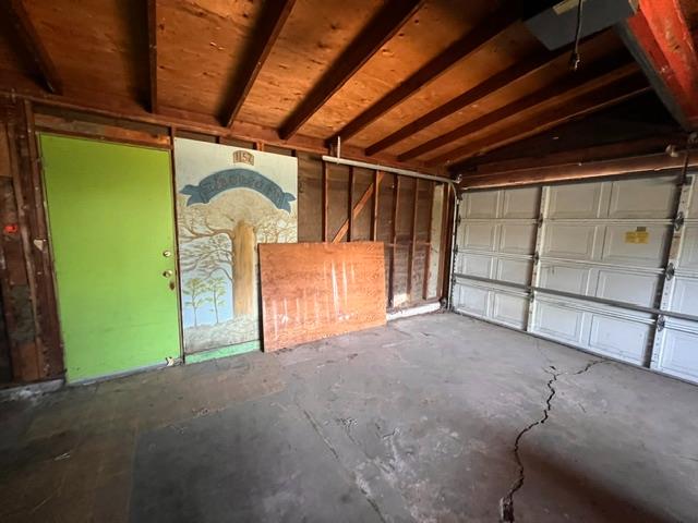 1152 E Drummond Ave, Fresno, CA 93706