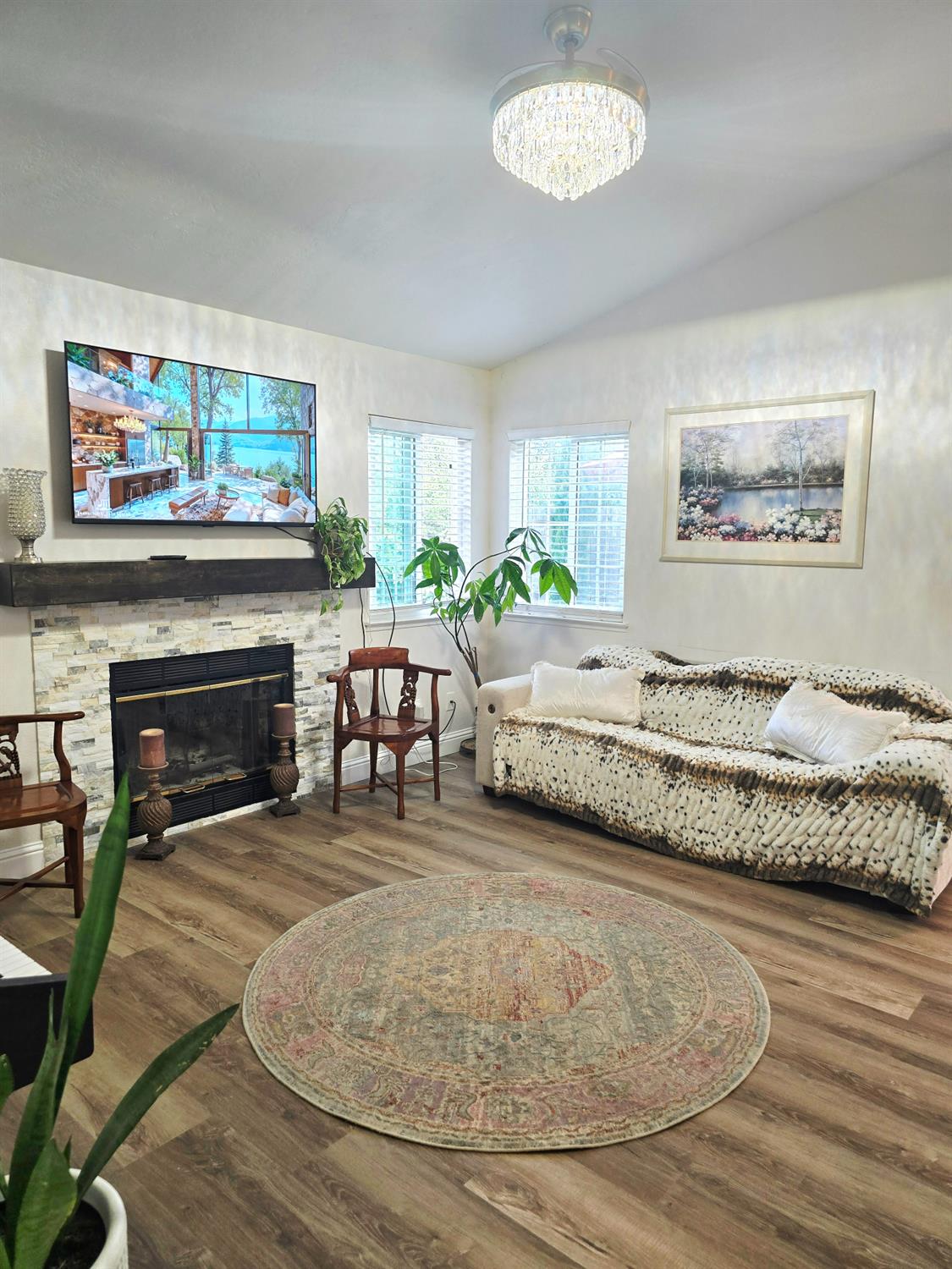 8665 N Cedar Ave #118, Fresno, CA 93720