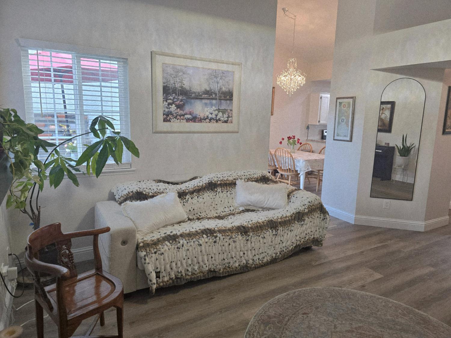 8665 N Cedar Ave #118, Fresno, CA 93720