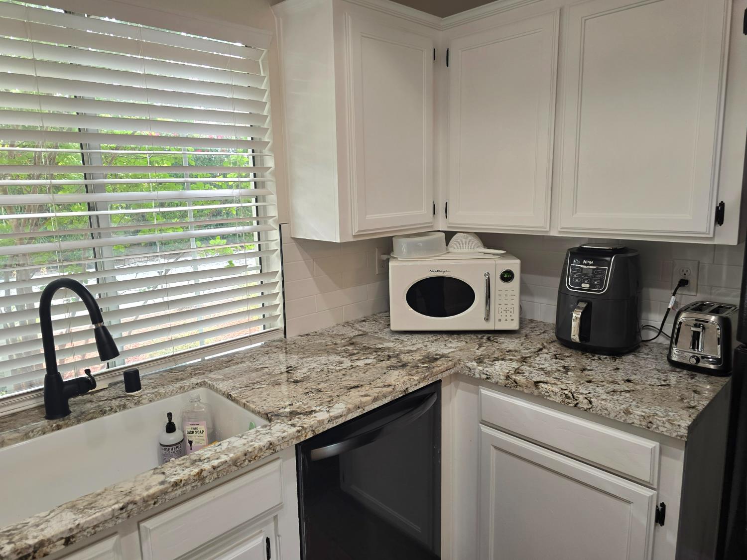 8665 N Cedar Ave #118, Fresno, CA 93720