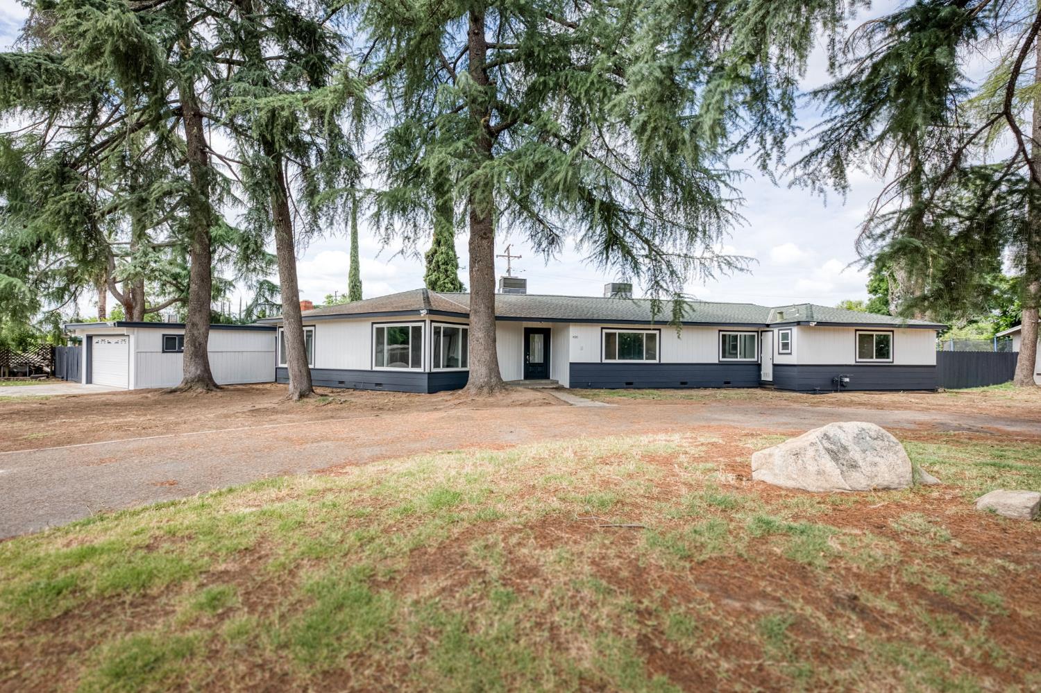 4205 Ralph Ln N, Fresno, CA 93727