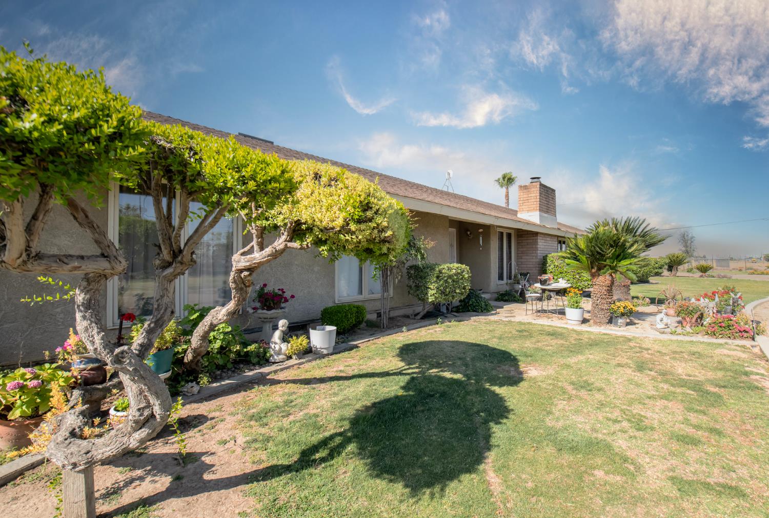 4037 E North Ave, Fresno, CA 93725