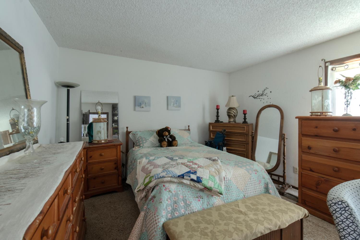 4037 E North Ave, Fresno, CA 93725