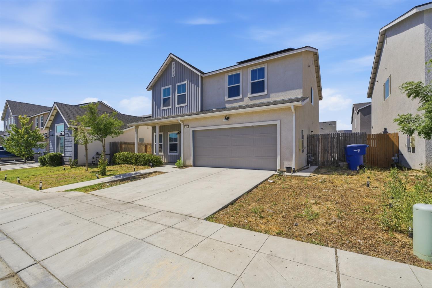 7052 W Poe Ave, Fresno, CA 93723