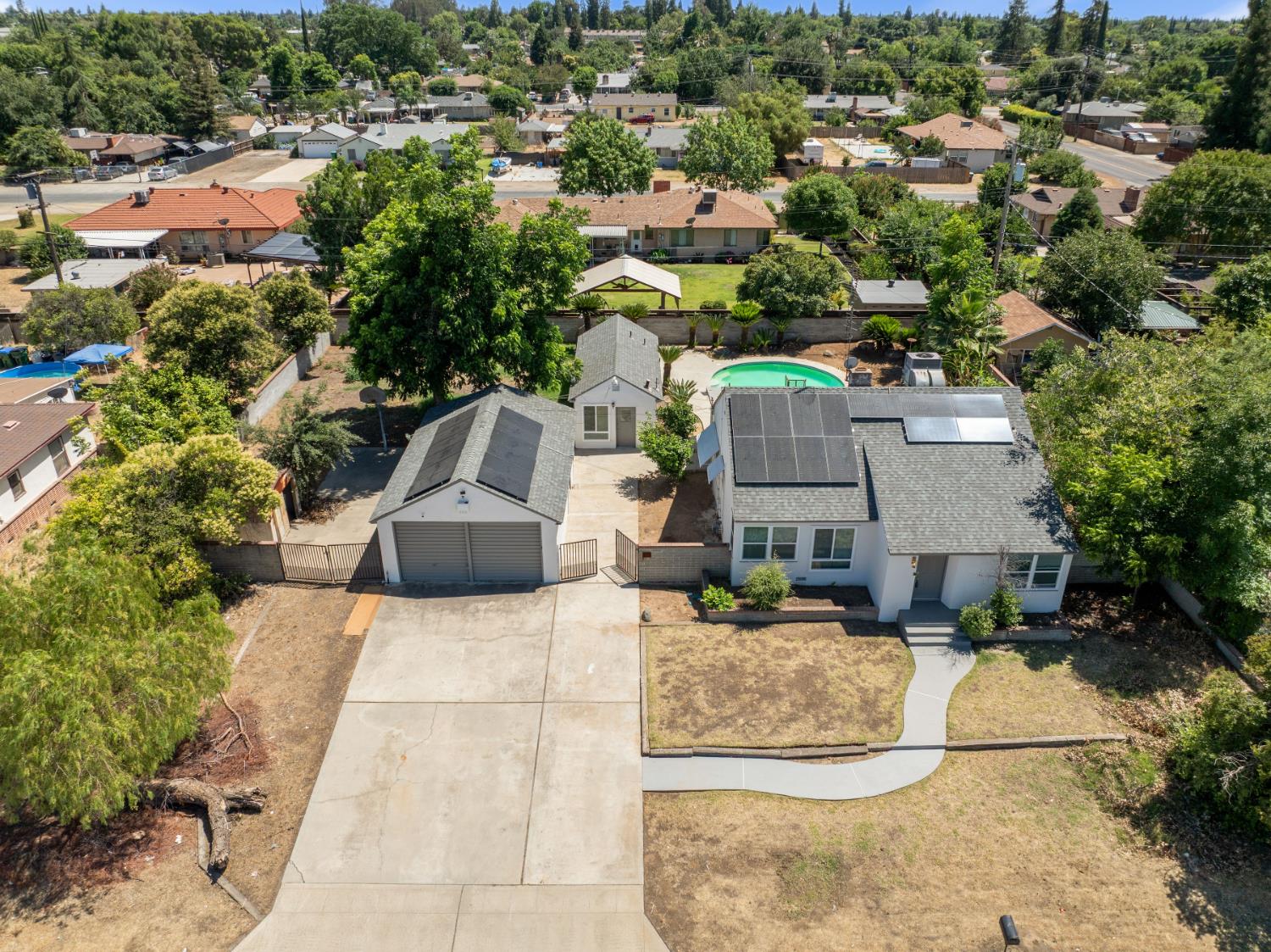 5012 E Belmont Ave, Fresno, CA 93727