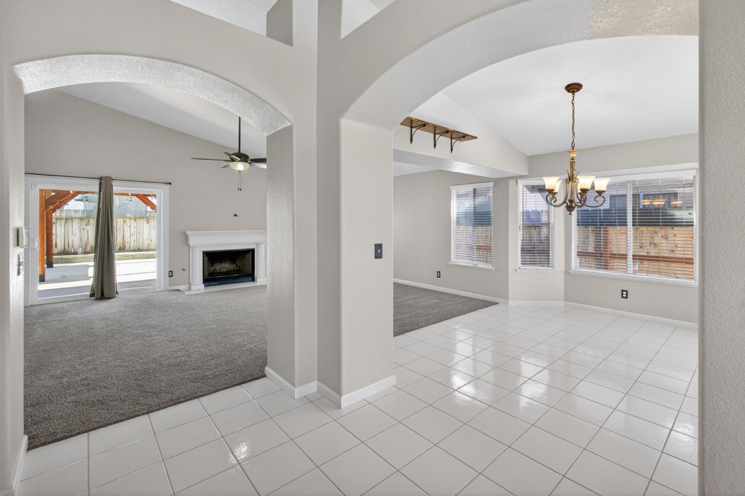 5577 W Paul Ave, Fresno, CA 93722