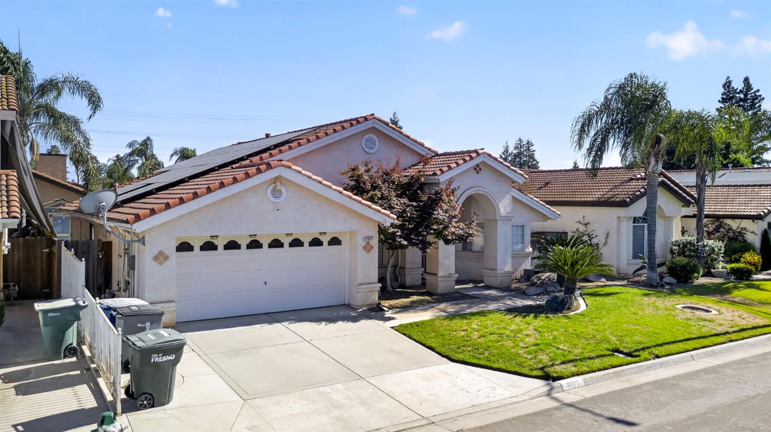 5577 W Paul Ave, Fresno, CA 93722
