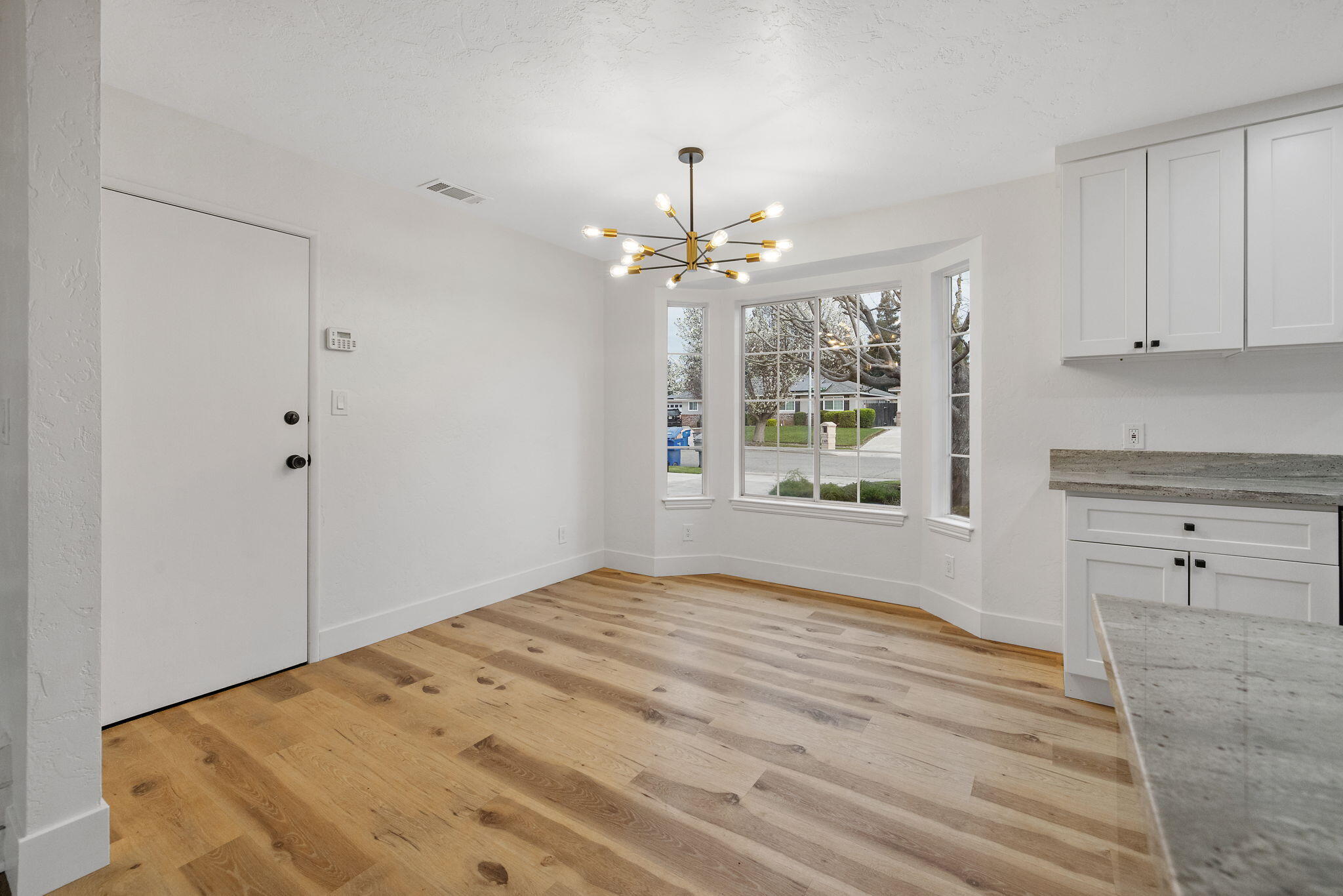 1359 W Millbrae Ave, Fresno, CA 93711