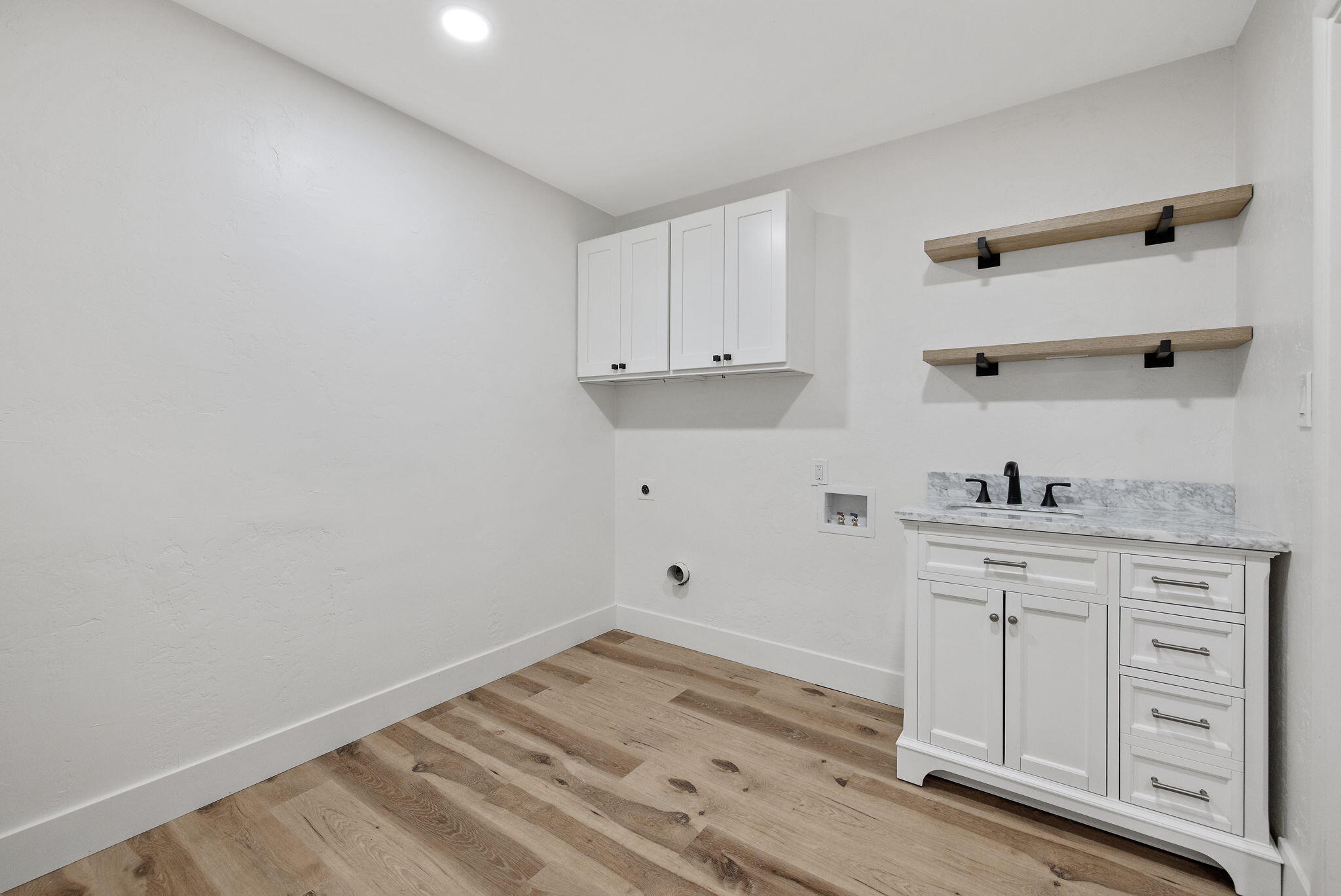 1359 W Millbrae Ave, Fresno, CA 93711