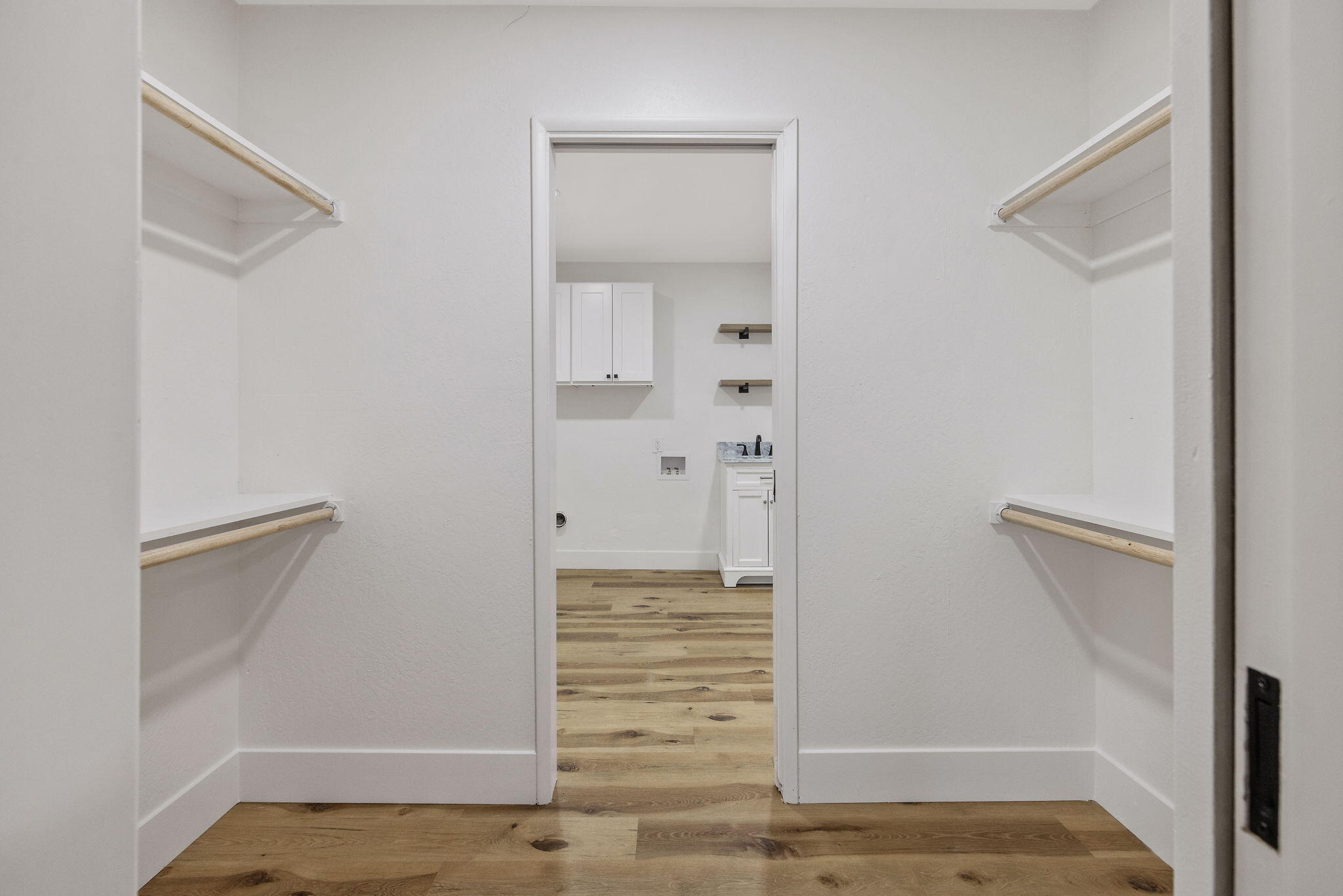 1359 W Millbrae Ave, Fresno, CA 93711