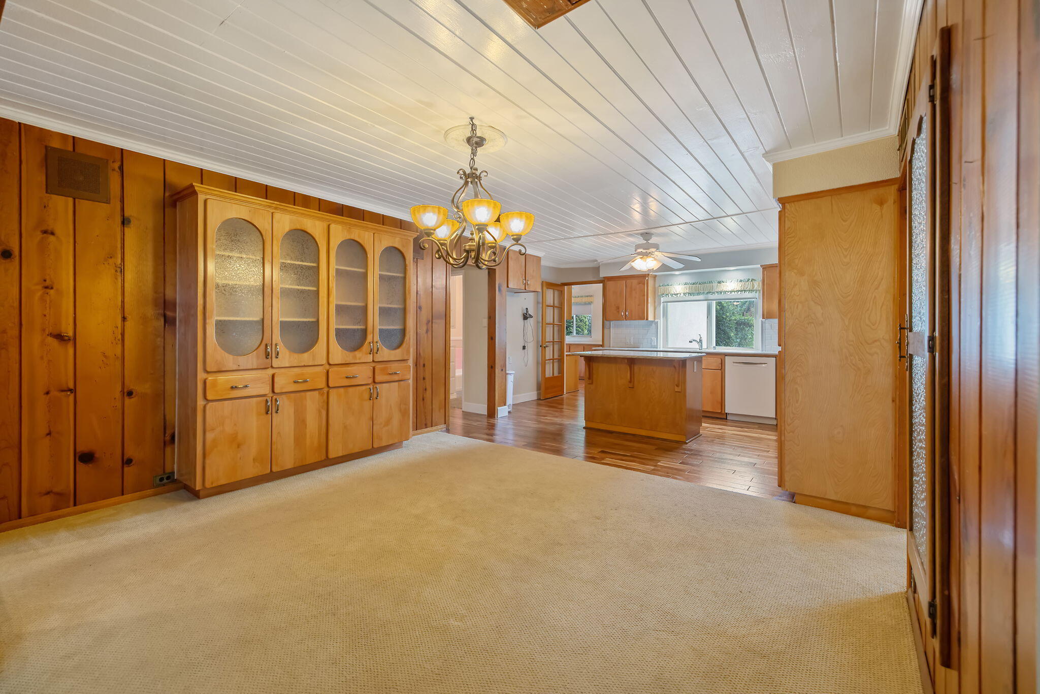 1714 N Blythe Ave, Fresno, CA 93722